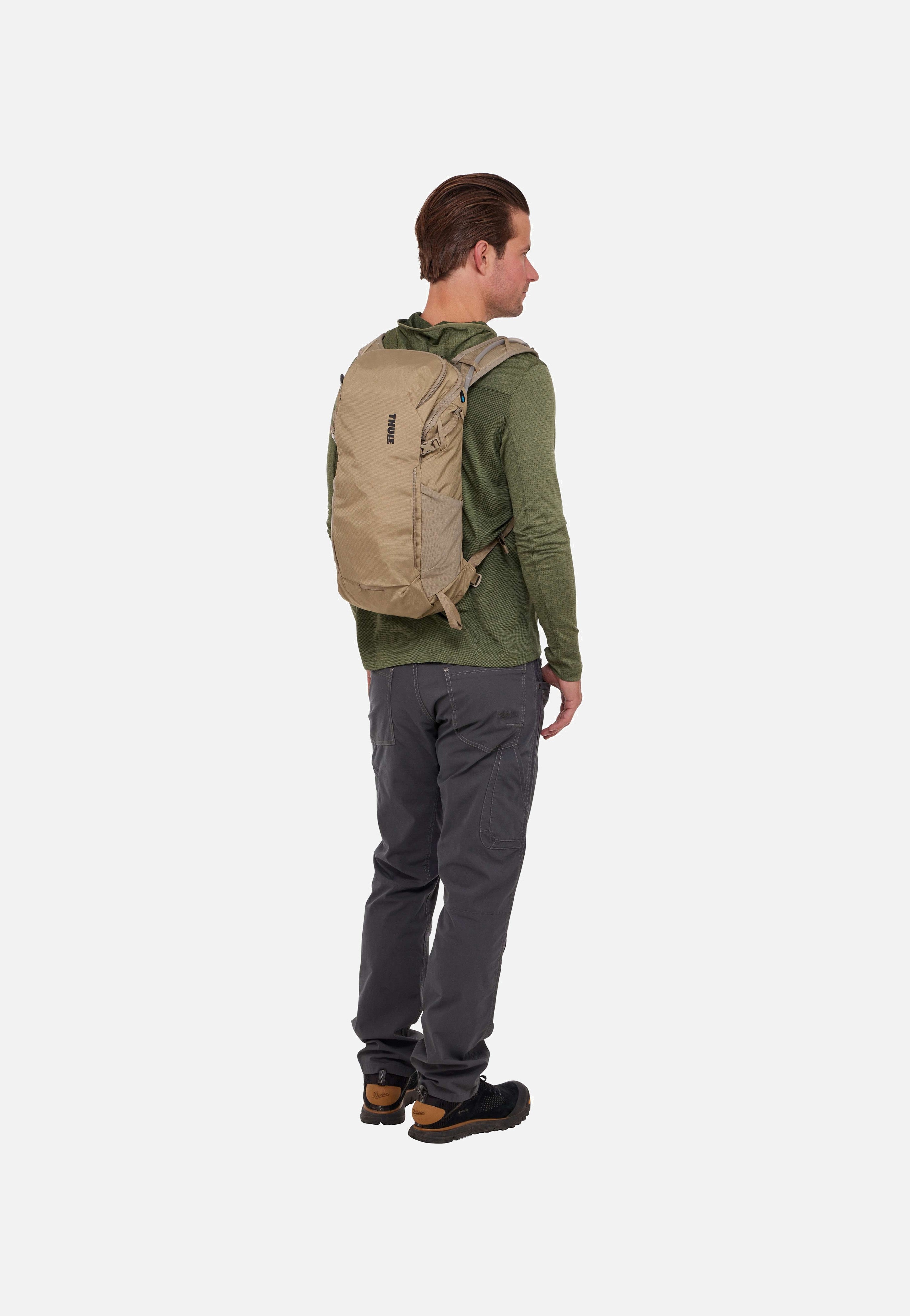 Thule AllTrail Hydration 16L Faded Khaki Hiking Rucksack
