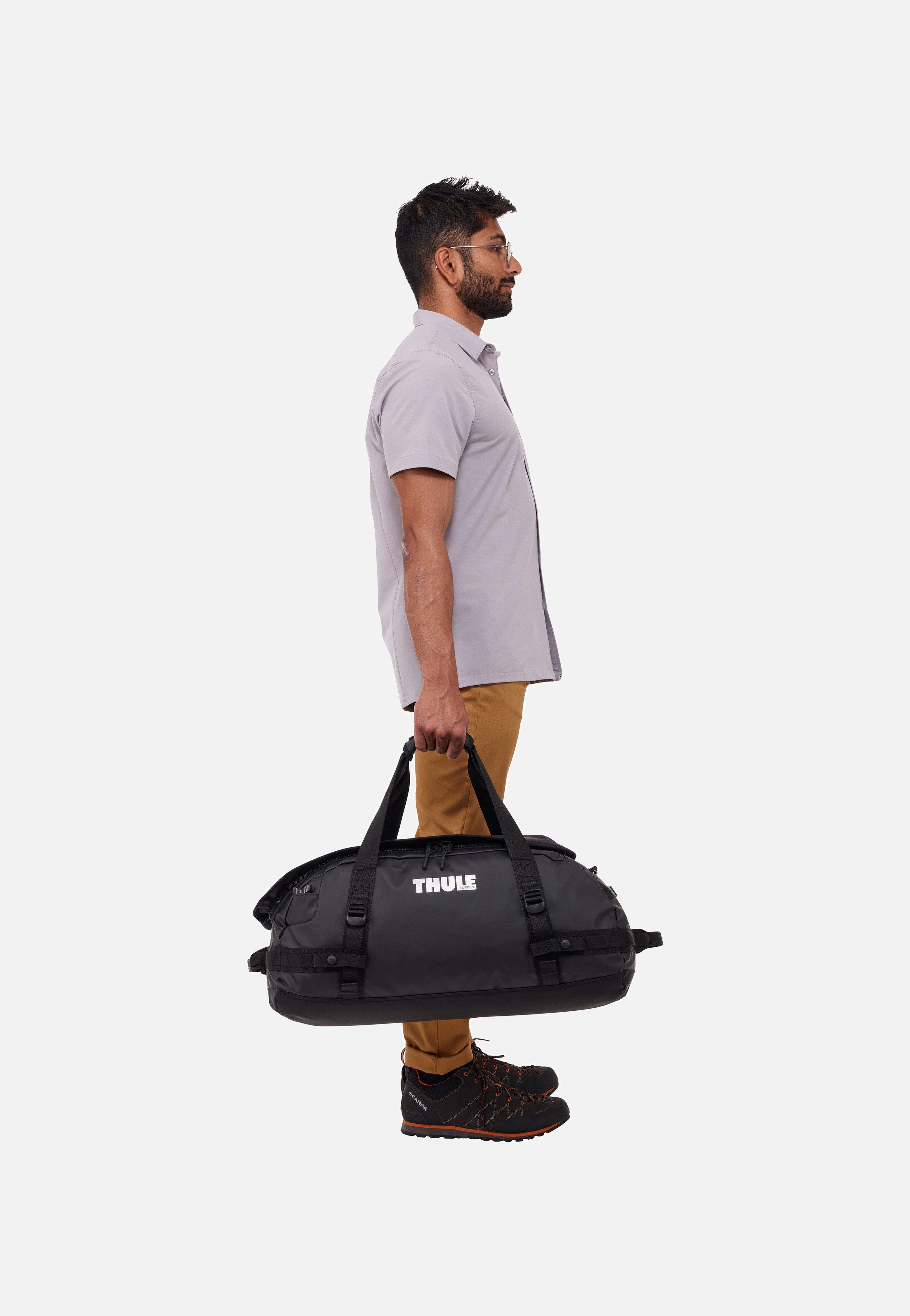Thule Chasm 40L Black Dufflebag