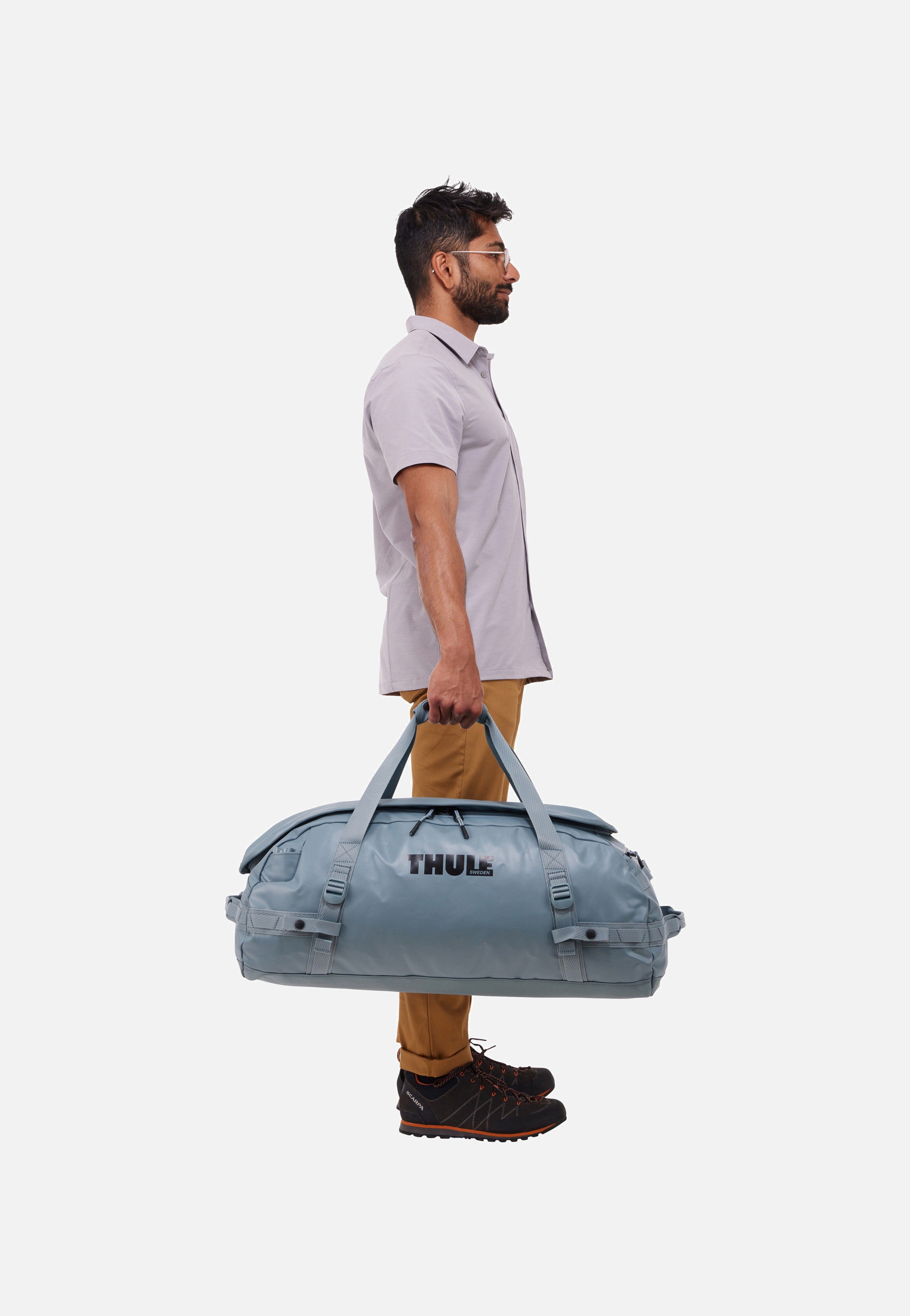 Thule Chasm 70L Pond Gray Dufflebag