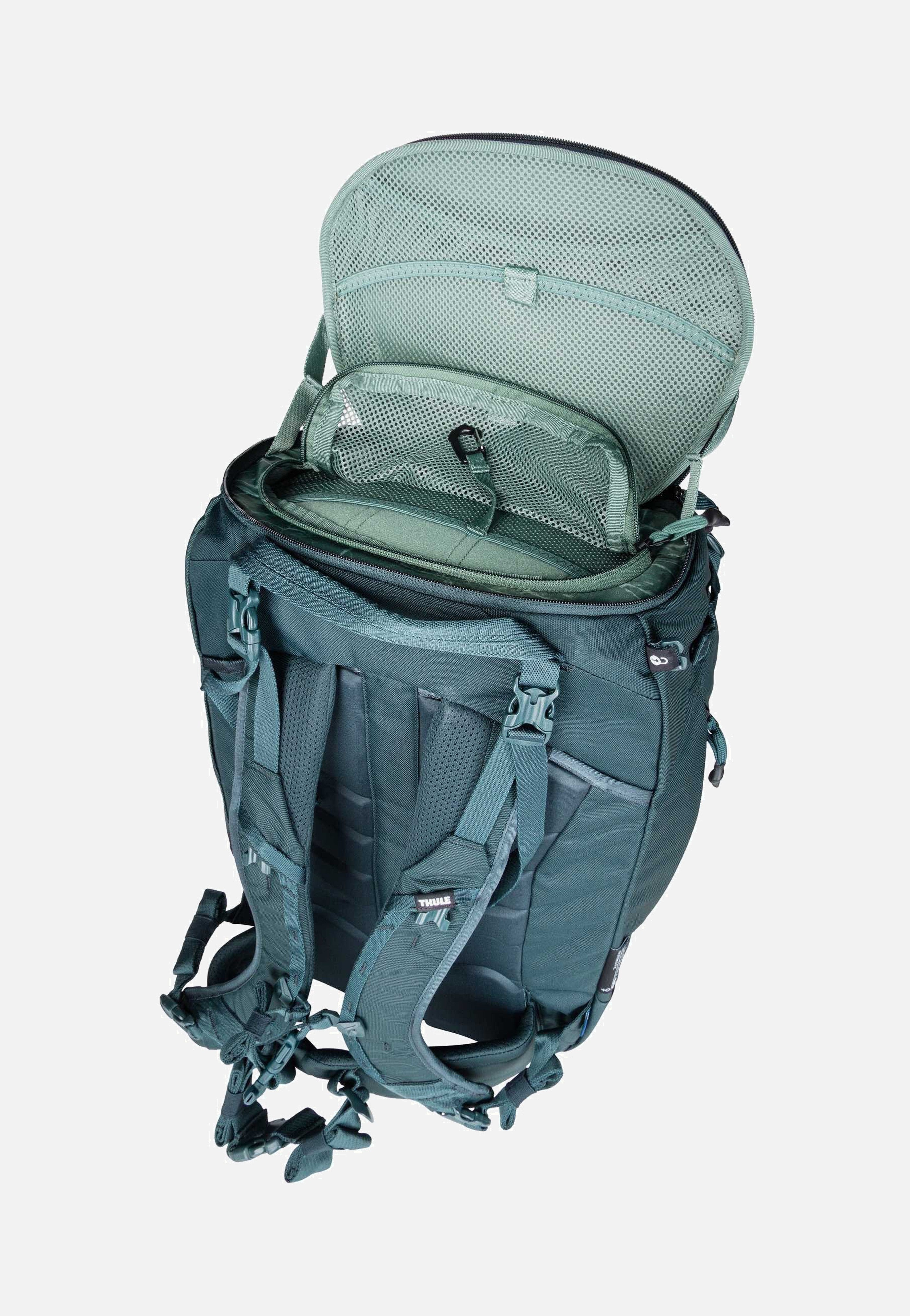 Thule Landmark Travel 60L Women Darkest Blue Travel Rucksack