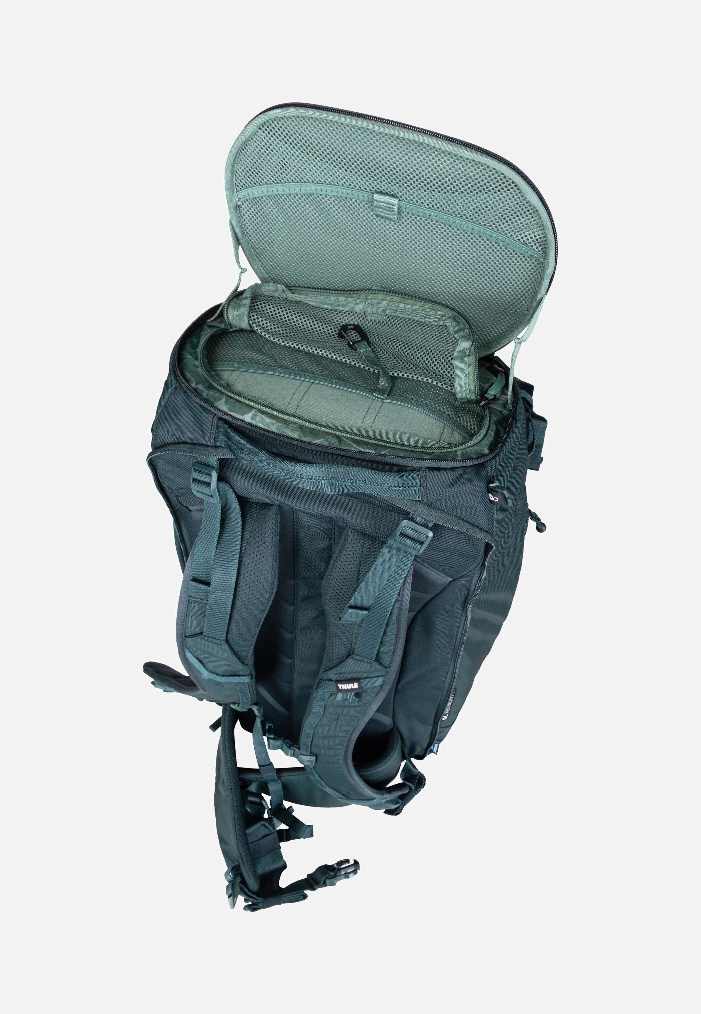 Thule Landmark Travel 70L Darkest Blue Travel Rucksack