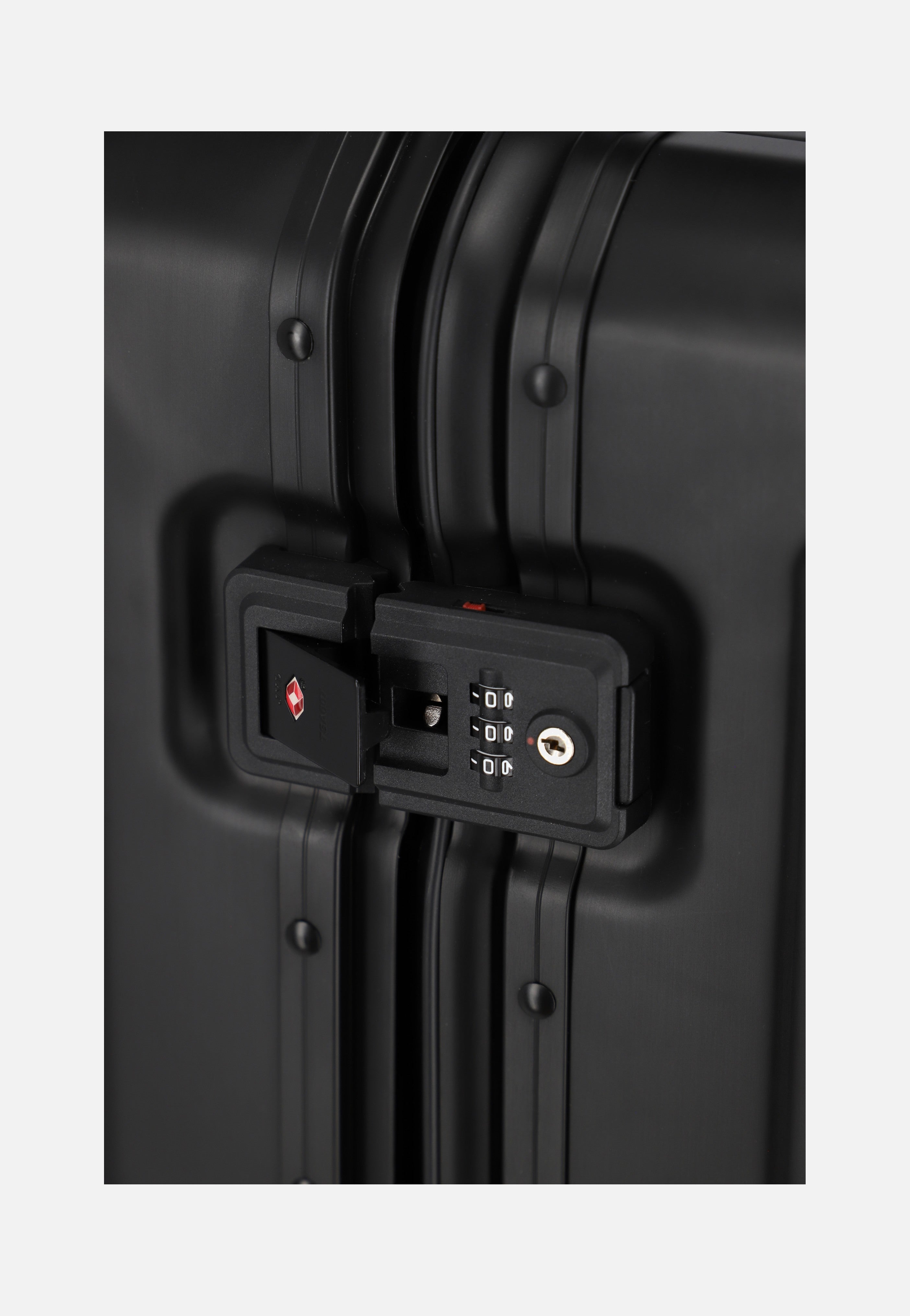 travelite Next 4w Trolley S Schwarz Koffer