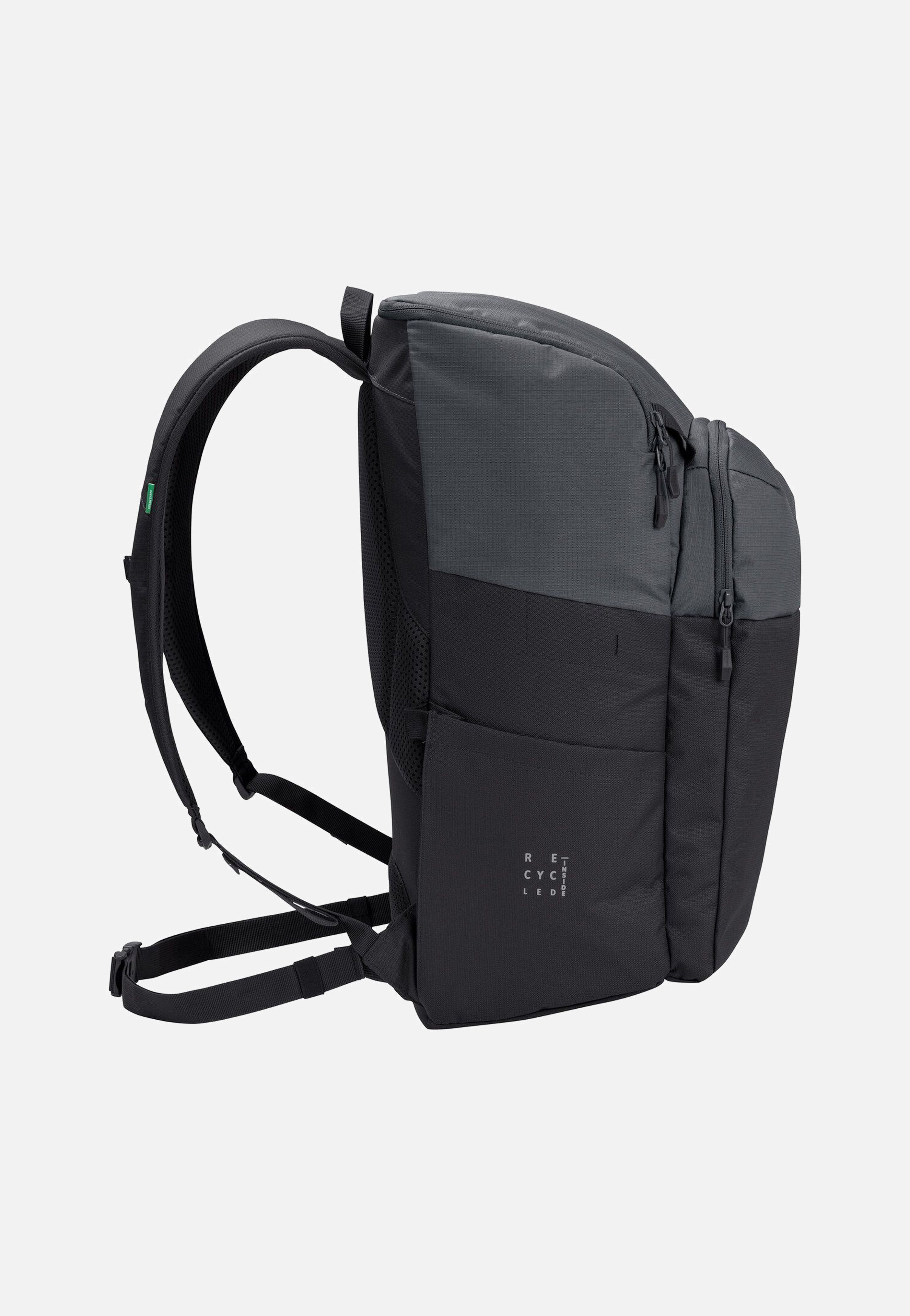 Vaude Albali II Black Rucksack