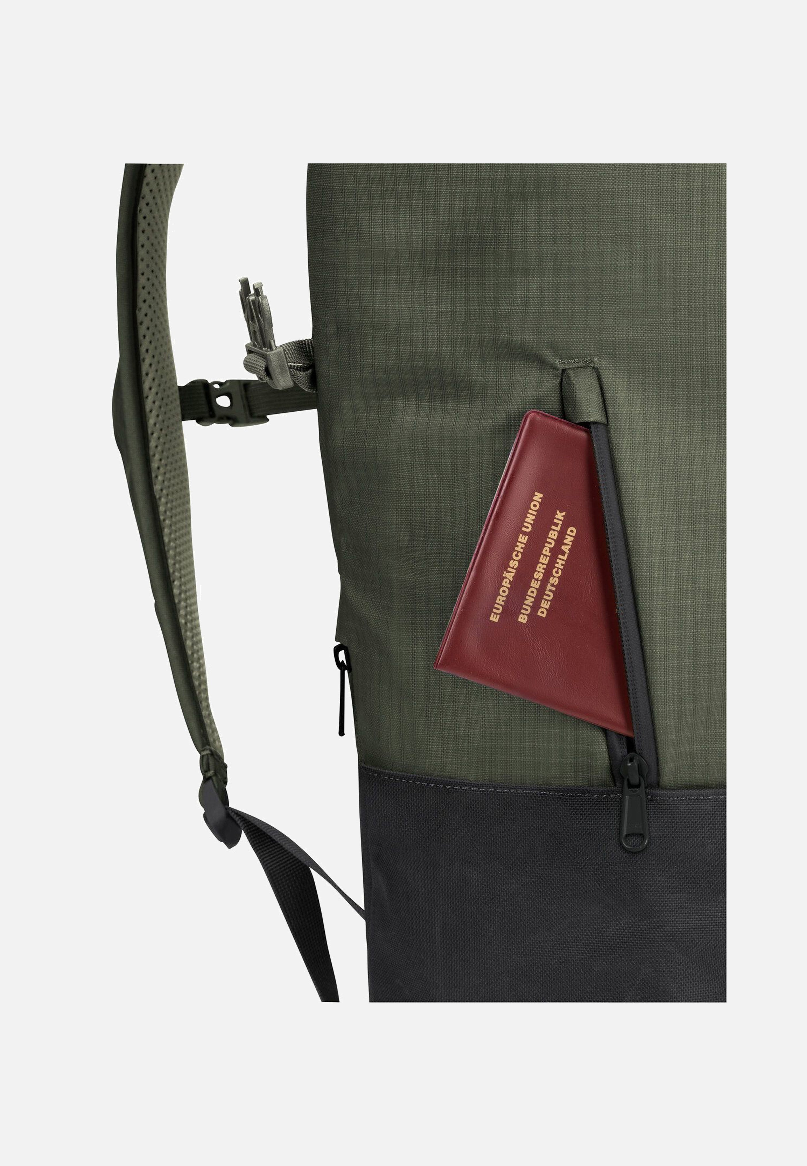 Vaude CityGo 18 Khaki Rolltop Rucksack