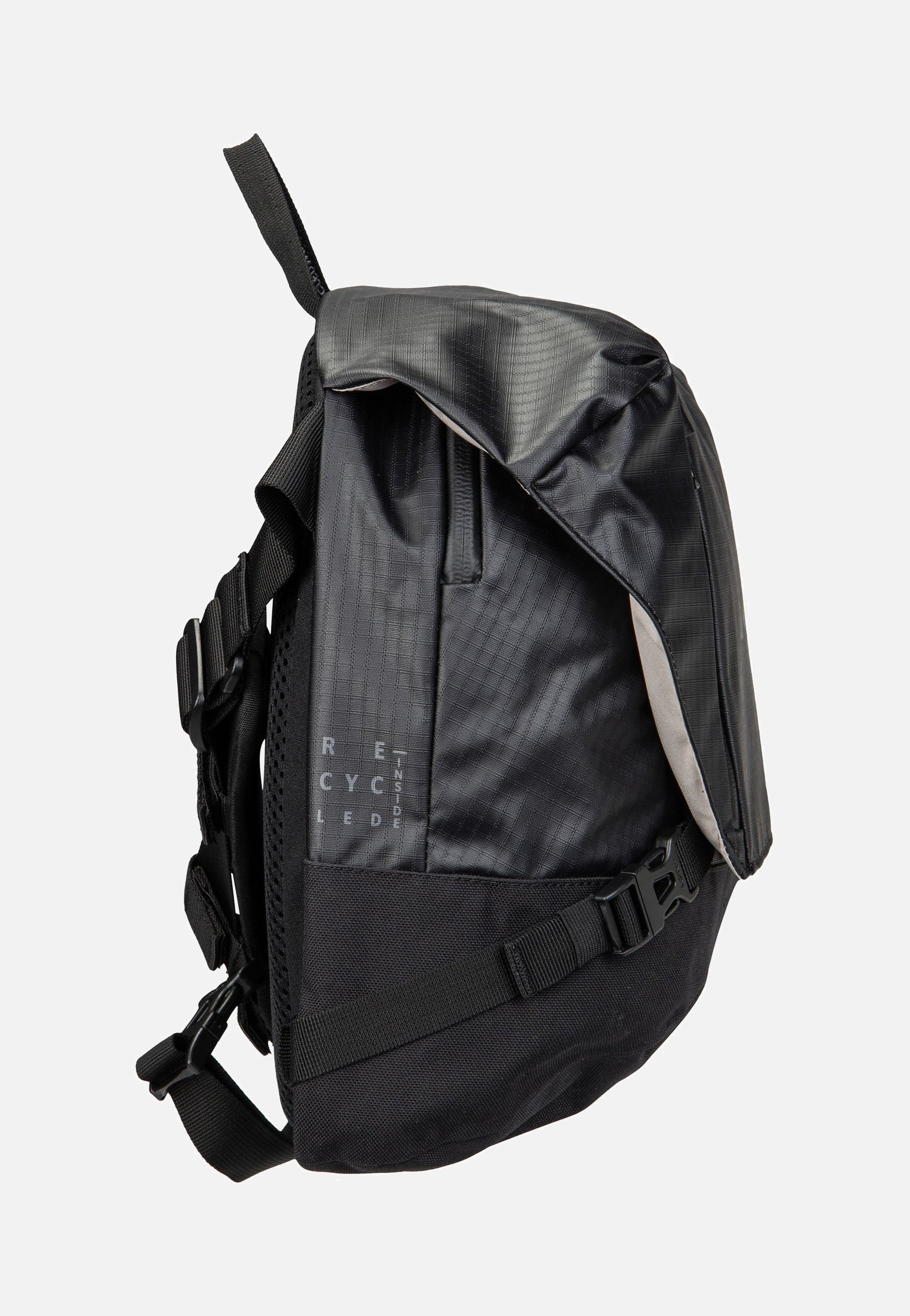 Vaude CityMessenger Black Messenger Bag