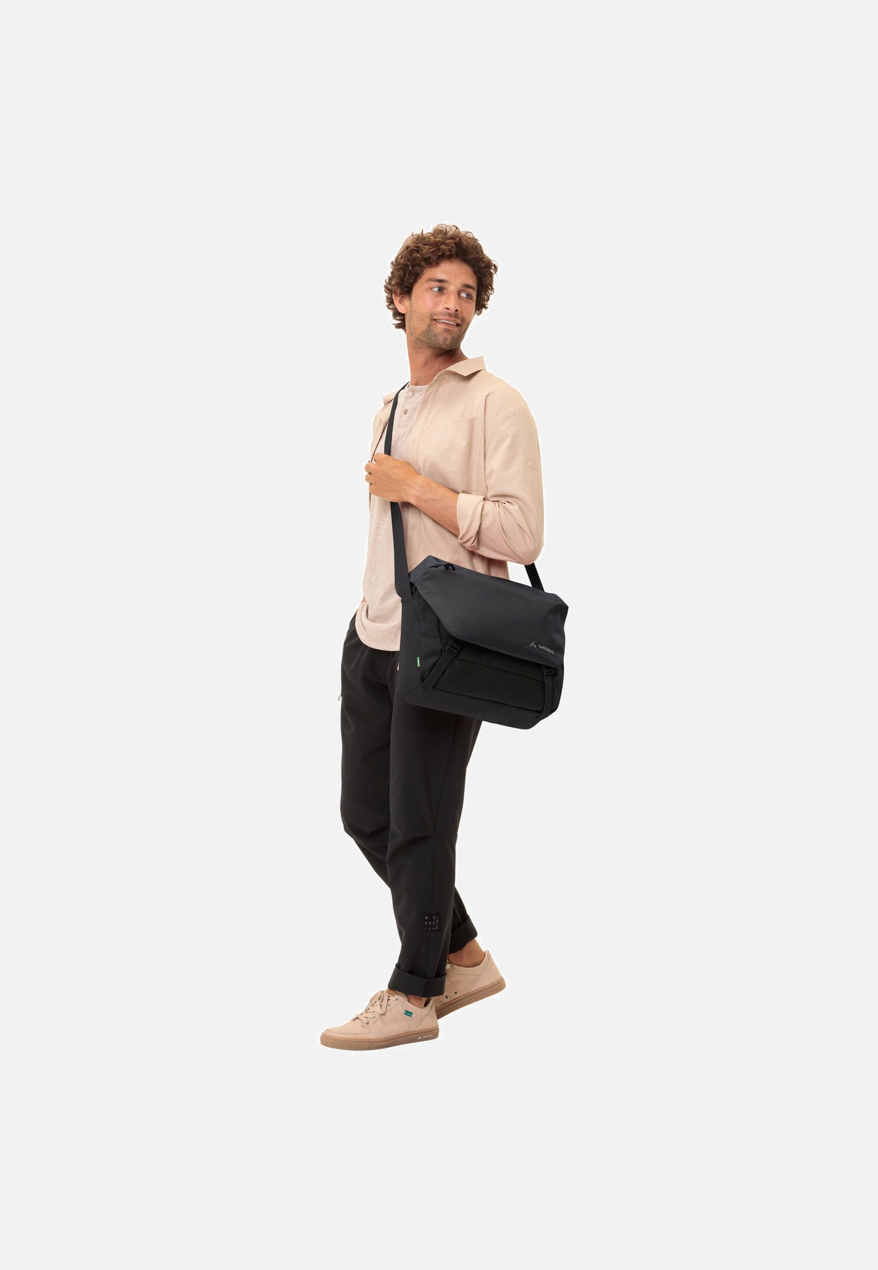 Vaude Rom III M Black Messenger Bag