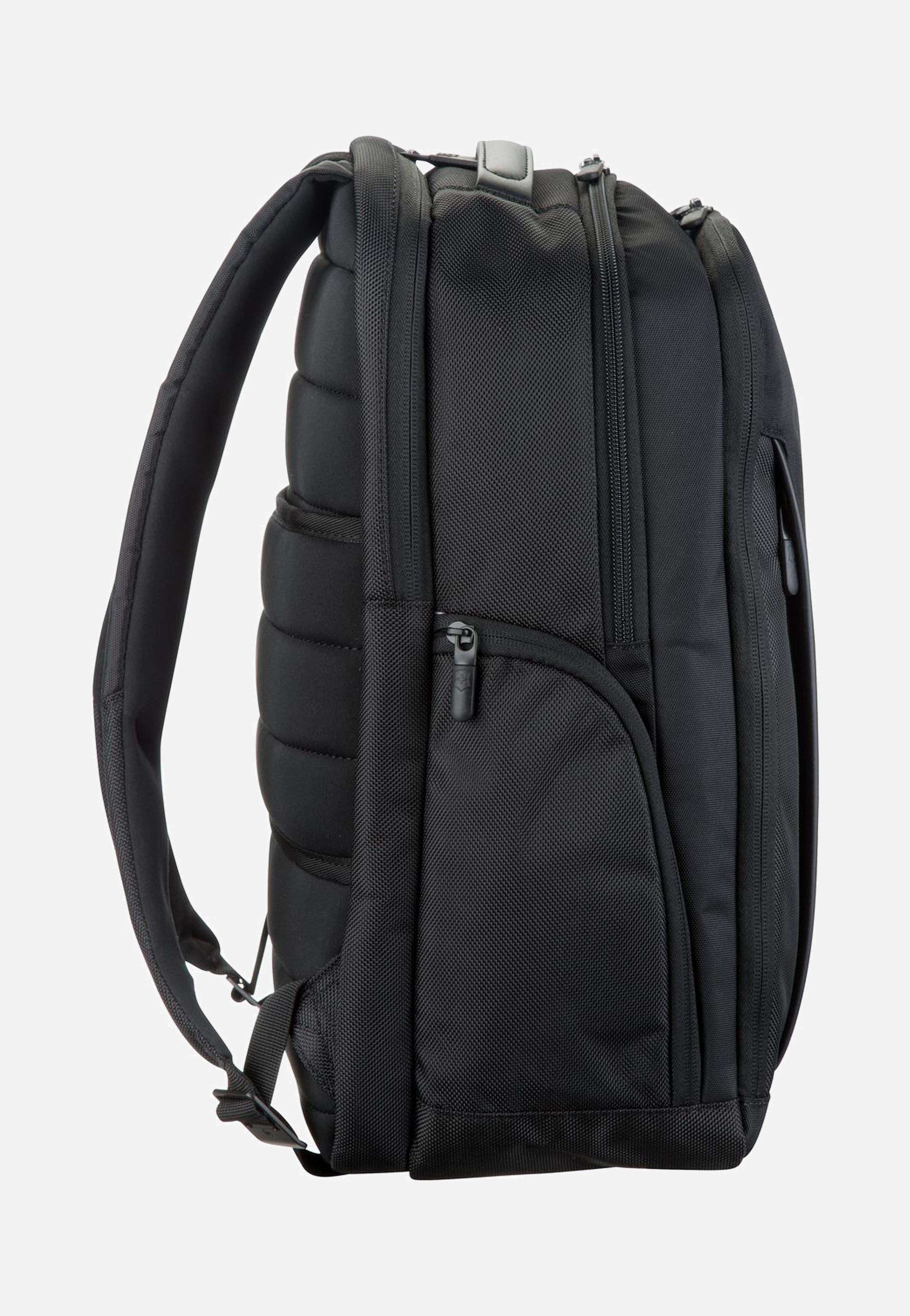 Victorinox Altmont Professional Essentials Laptop Black Rucksack