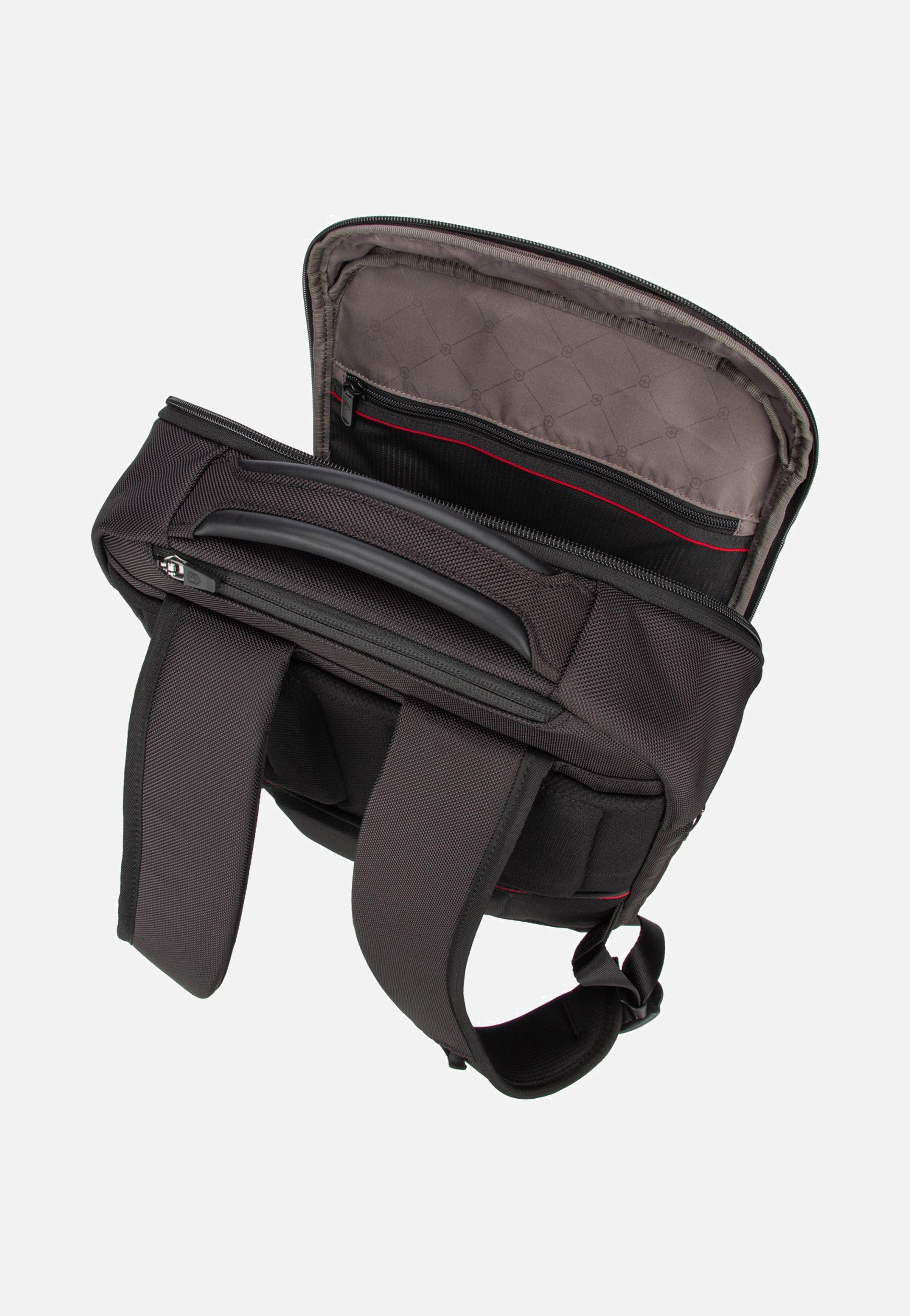 Victorinox Werks Traveler 7.0 Compact Black Rucksack